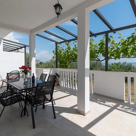 Dobrila Groundfloor Ii *