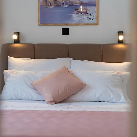 Dobrila Groundfloor Ii Apartment