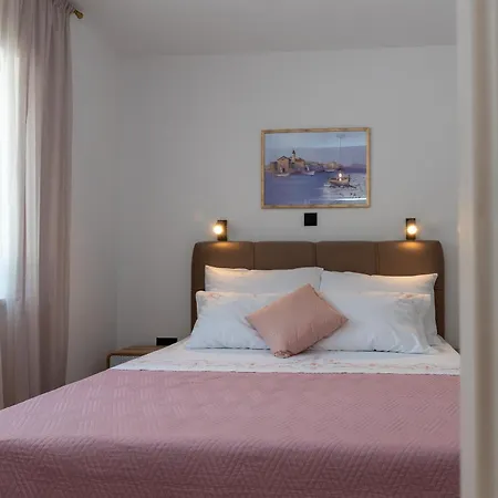 Dobrila Groundfloor Ii Kastel Novi